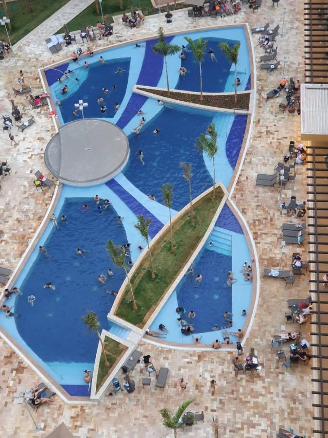 Enjoy Solar Das Aguas Park Resort Олимпия Экстерьер фото The pool at the hotel