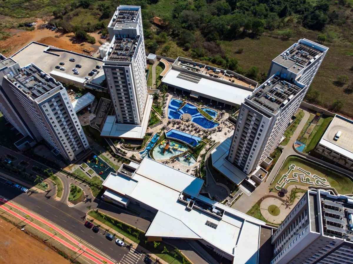 Enjoy Solar Das Aguas Park Resort Олимпия Экстерьер фото Aerial view of the complex